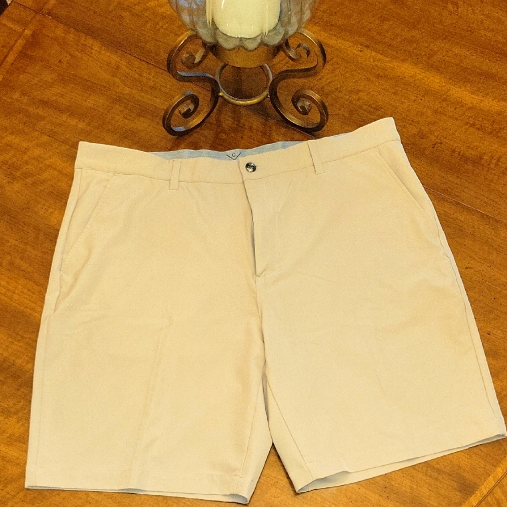 Golf America Men's Khaki Shorts